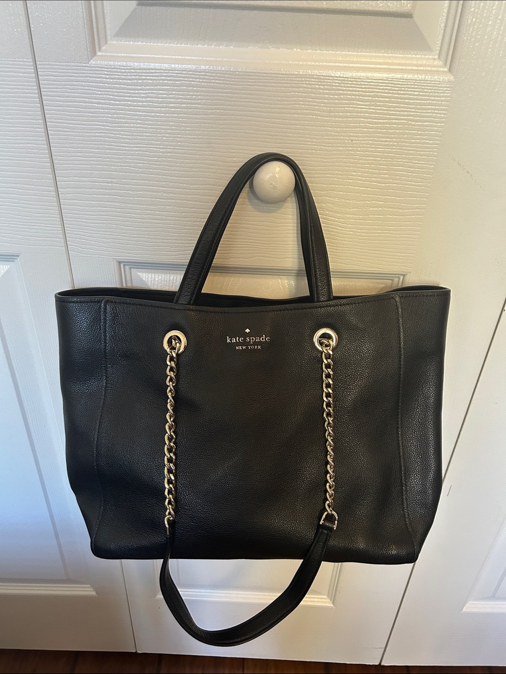 kate spade Infinite Black Pebbled Leather Tote w\Silver Chain Straps- like new - Picture 14 of 14